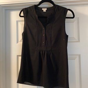 Sleeveless black button down blouse